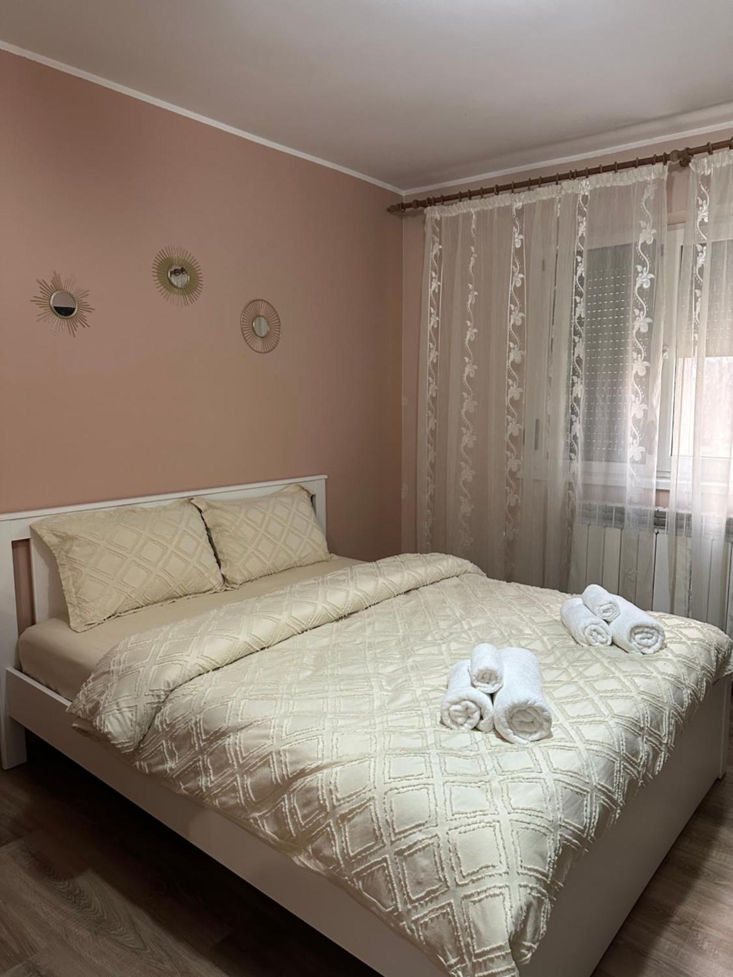 Cozy Apartament Galaţi Exteriér fotografie